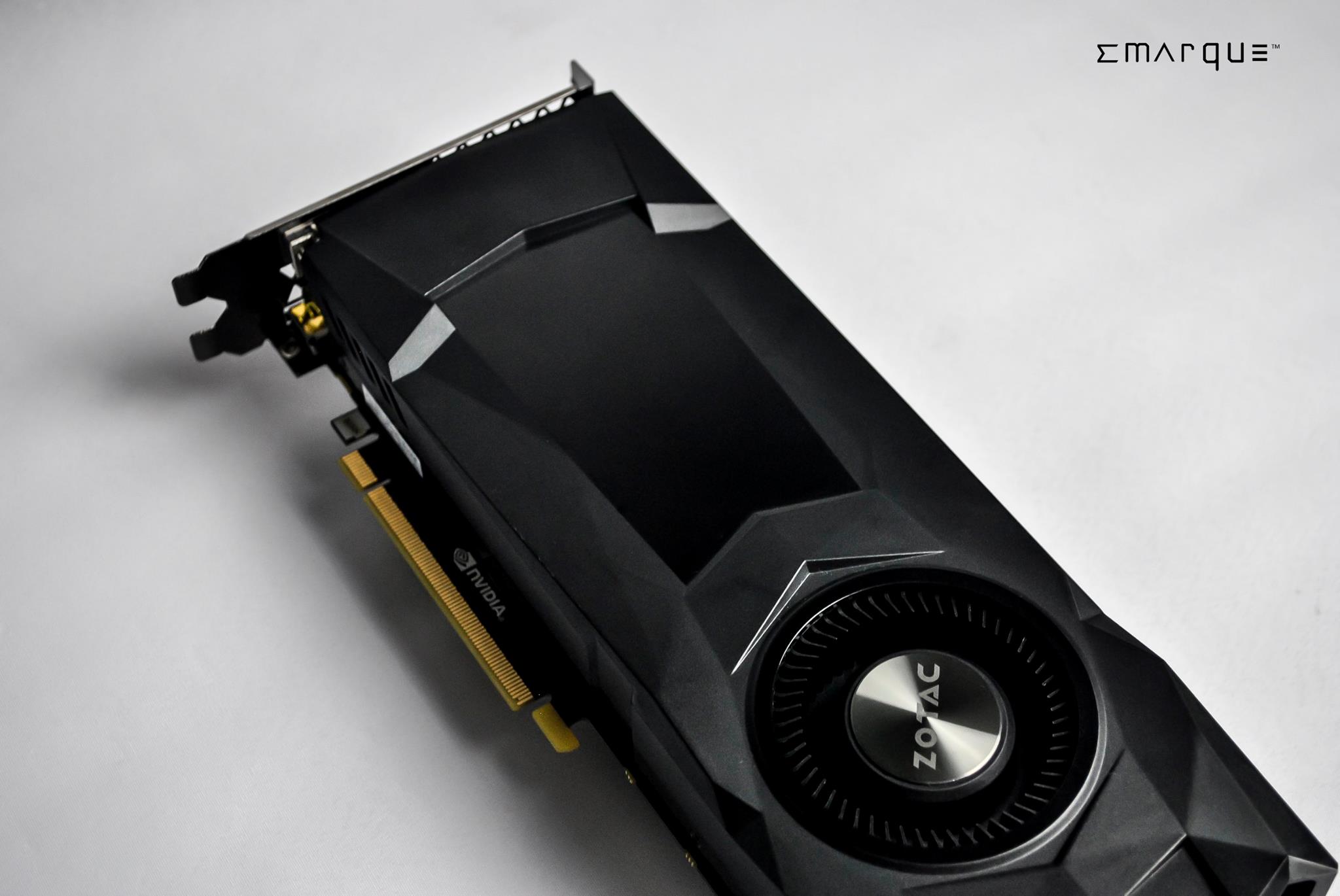 ZOTAC GeForce GTX 1070 Reference Edition is completely black