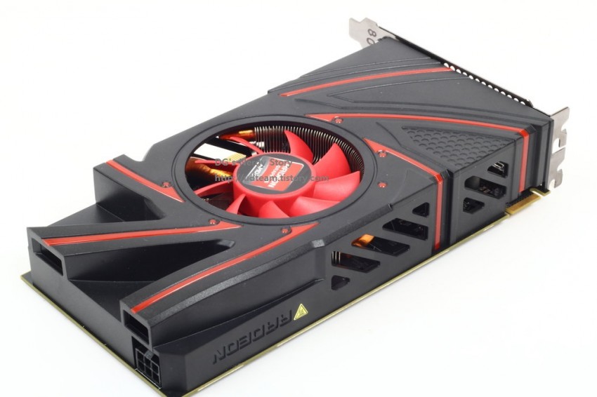 AMD Radeon R7 260 Curacao PRO (2)