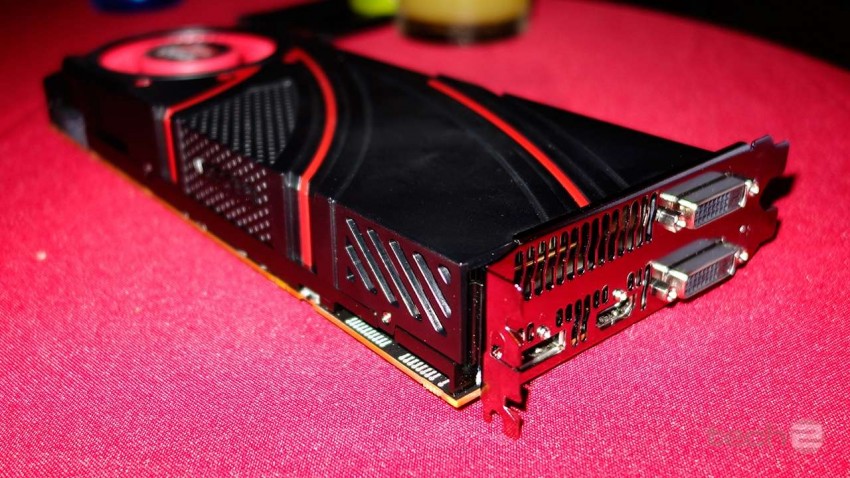 AMD Radeon R9 290X xx (4)