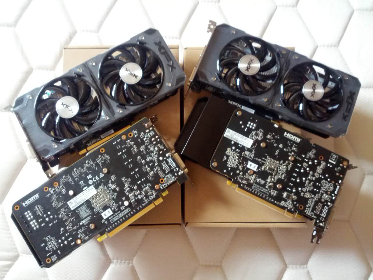 XFX Radeon R9 380 and R7 360 spotted in the wild | VideoCardz.com