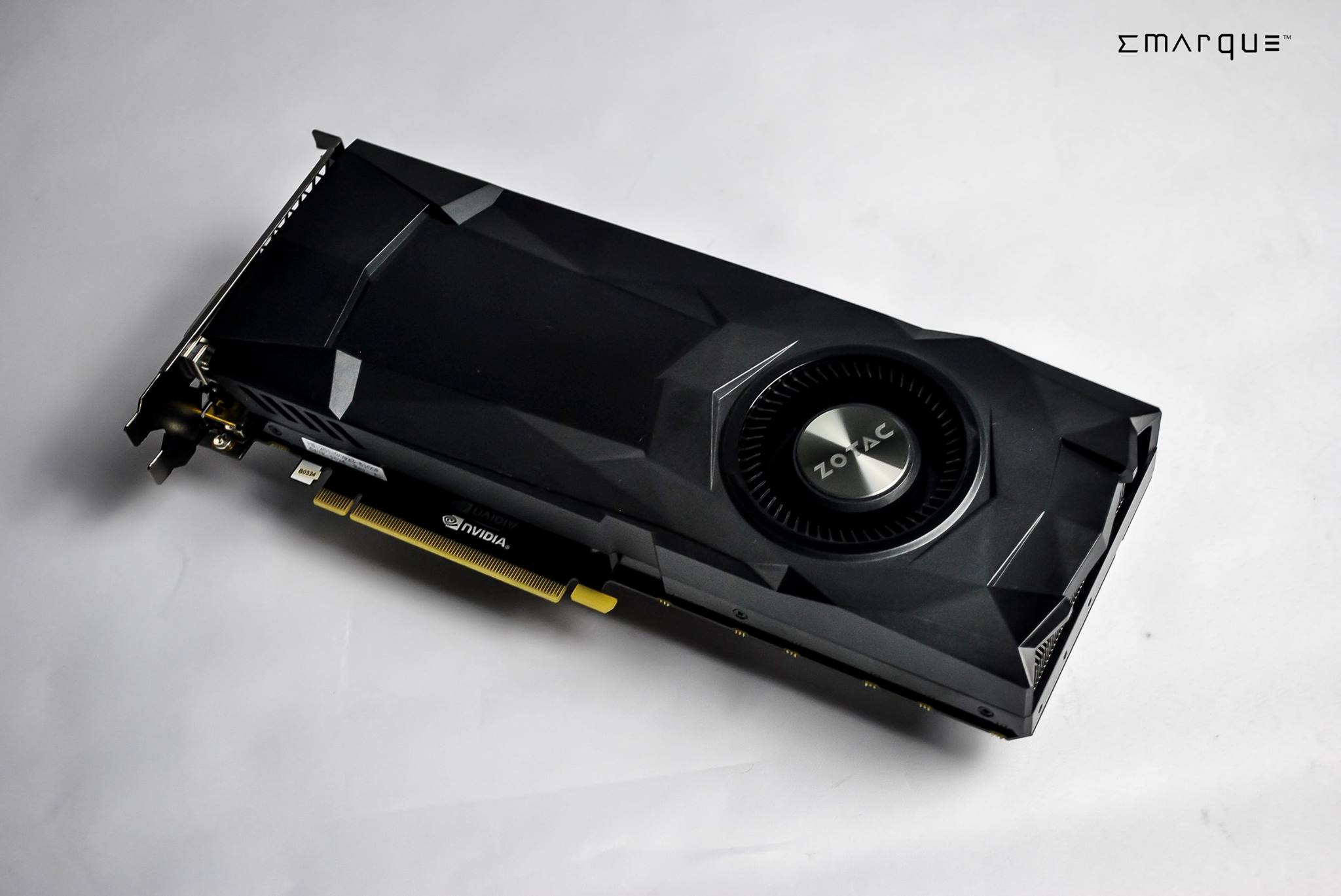 ZOTAC GeForce GTX 1070 Reference Edition is completely black