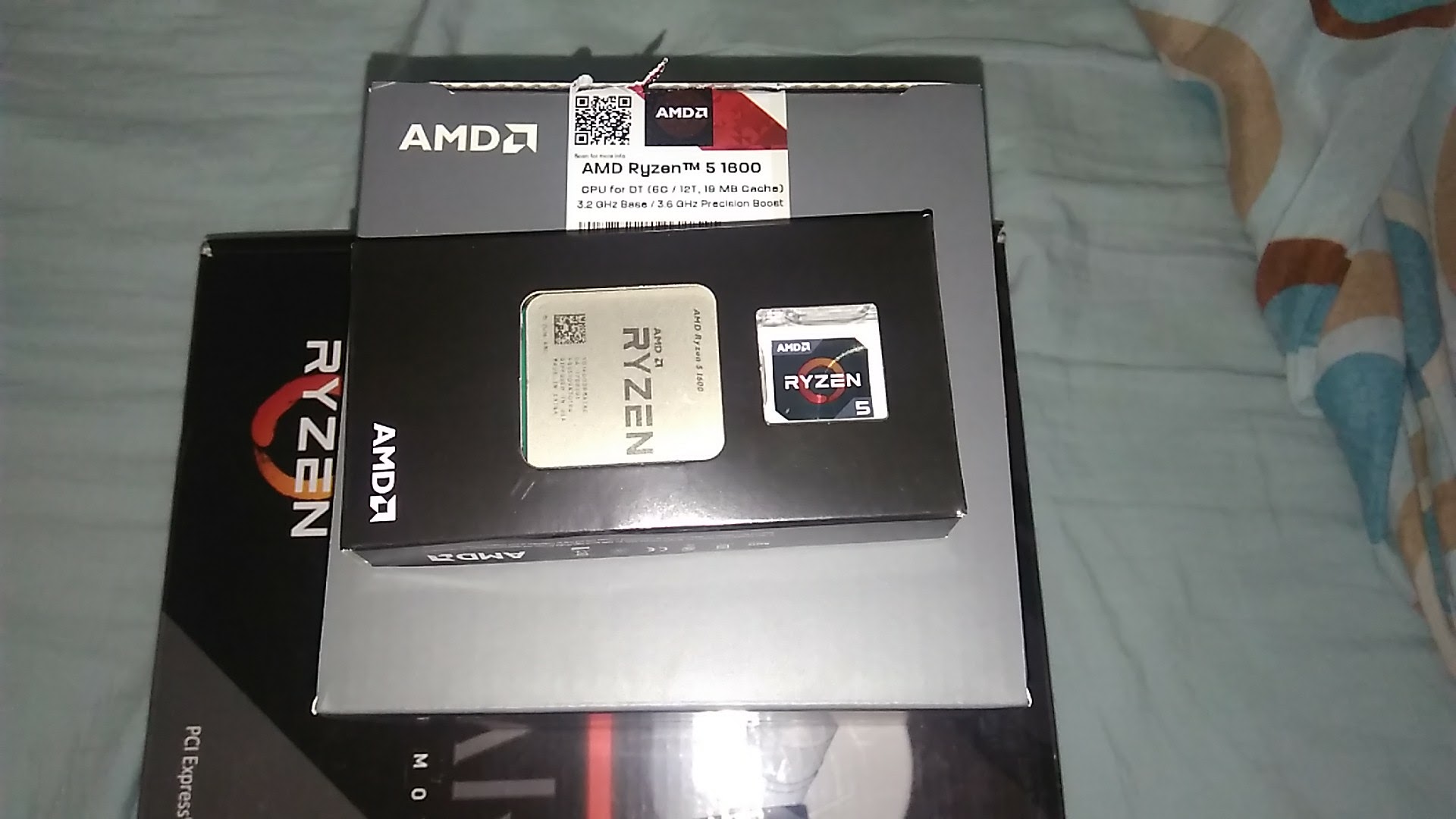 AMD-Ryzen-5-1600-1.jpg