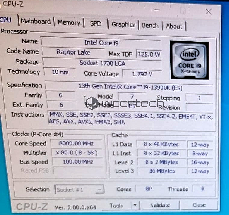 Overclocker pushes Intel Core i9-13900K to 8 GHz with LN2 cooling 
