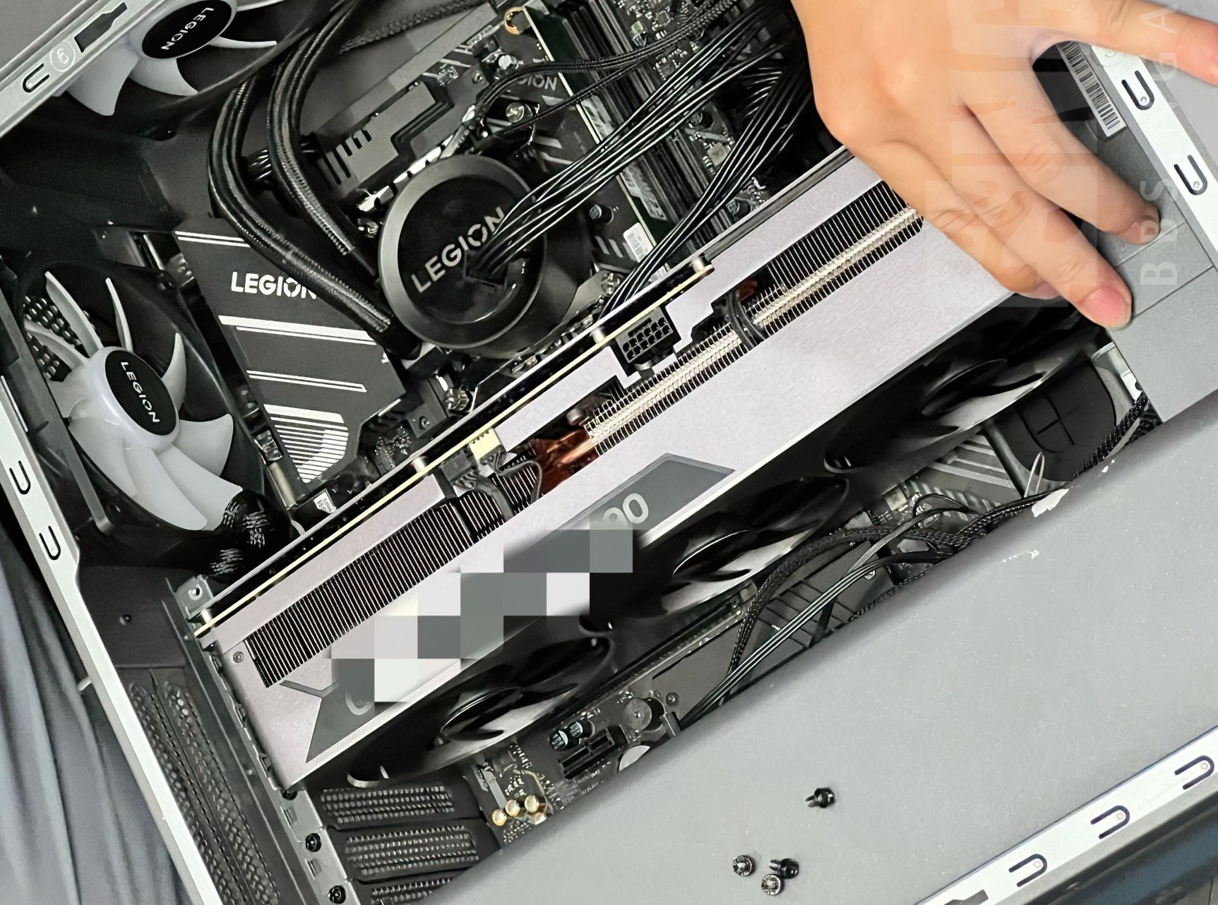 Leaked Lenovo GeForce RTX 4090 Legion GPU is a true quad-slot design 
