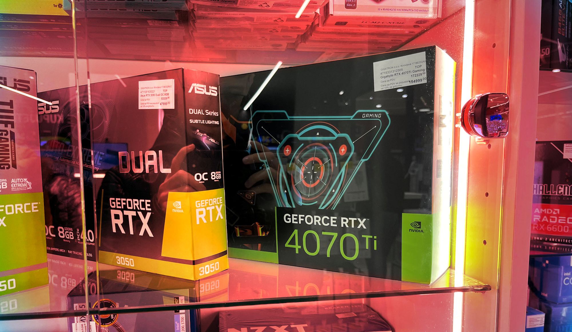 NVIDIA GeForce RTX 4070 Ti معروض للبيع بالفعل في صربيا بسعر 1400 دولار أمريكي