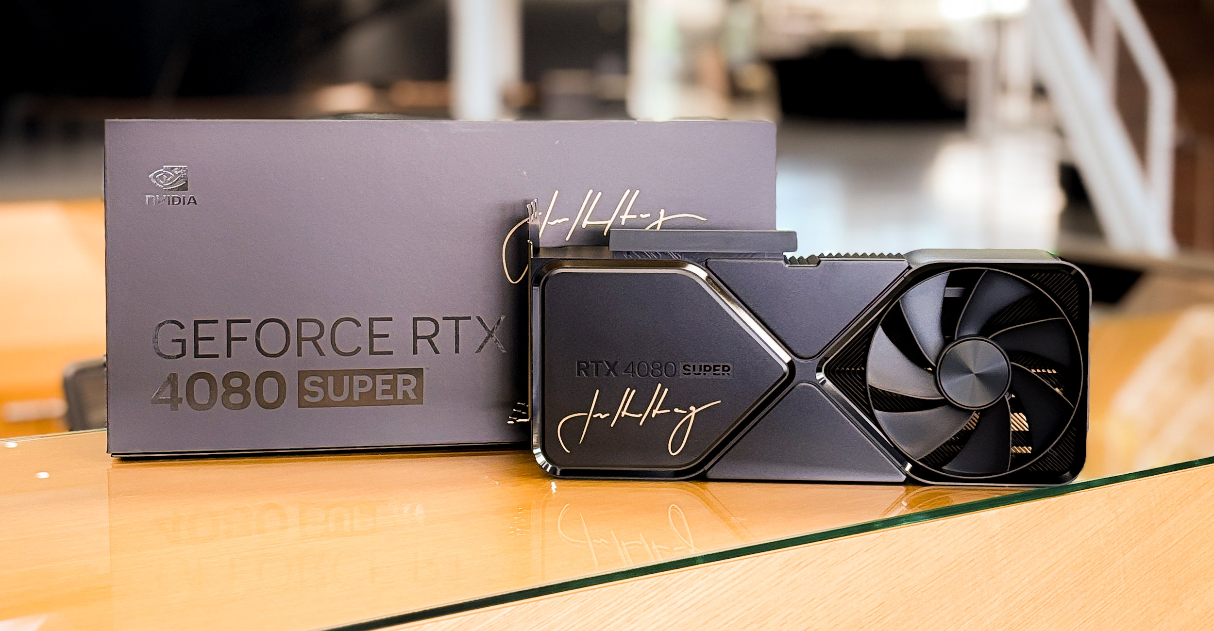 NVIDIA presents the GeForce RTX 4080 SUPER signed by its CEO Jensen Huang